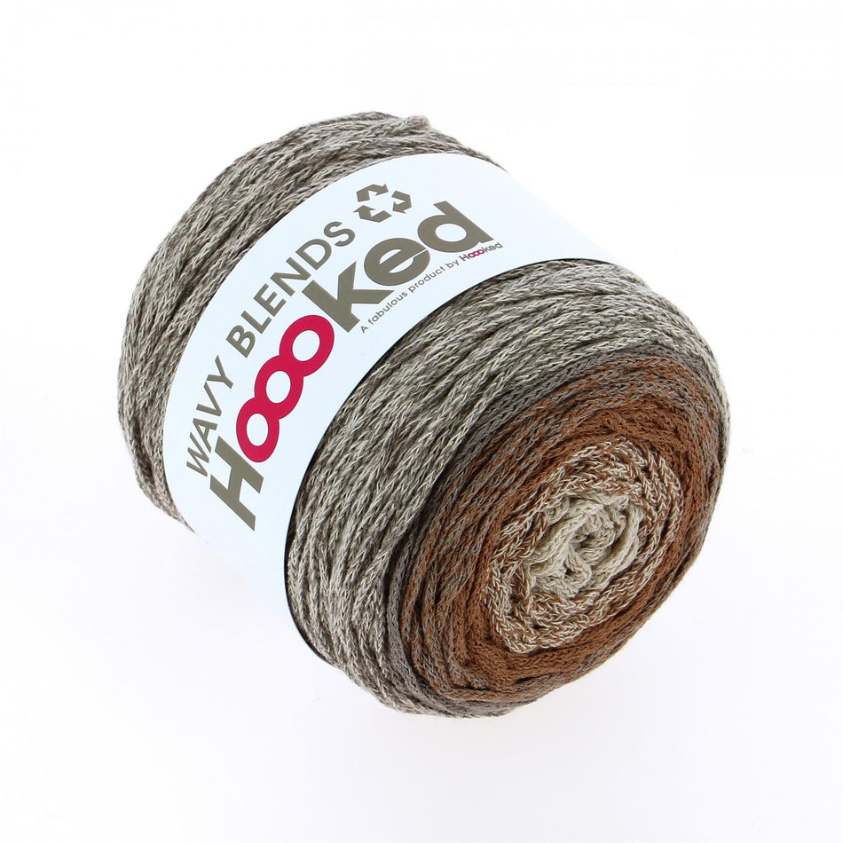 WB06 Wavy Blends Caramel Taupe Recycled Cotton Yarn - 260M, 250g