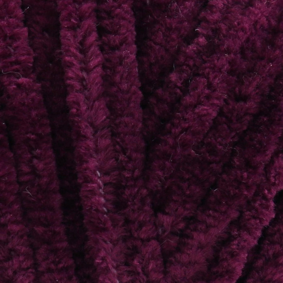 B52 Flutterby Chunky Purple Yarn - 100g