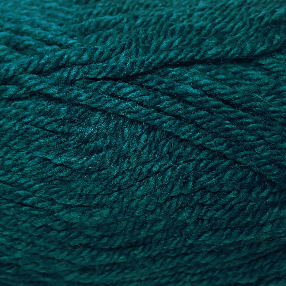 CM23 Chunky with Merino Wool Green Yarn - 100g