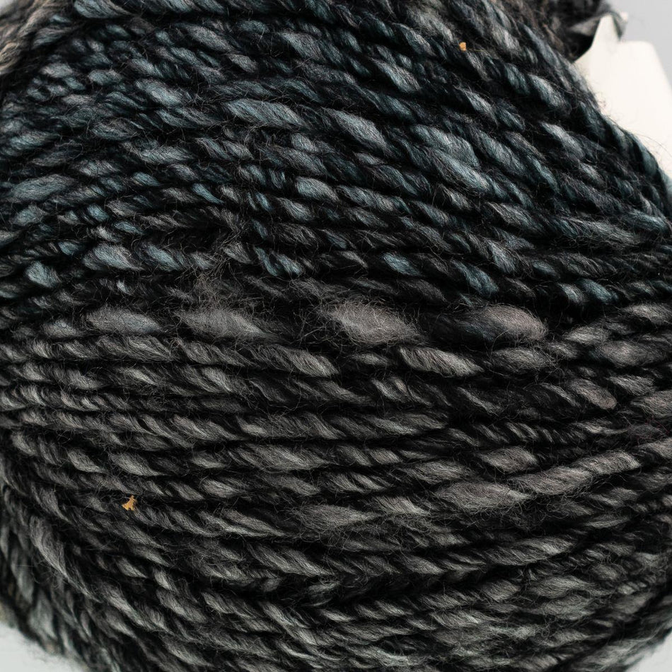 2125257 Autumn Chunky Magpie Yarn - 140M, 100g