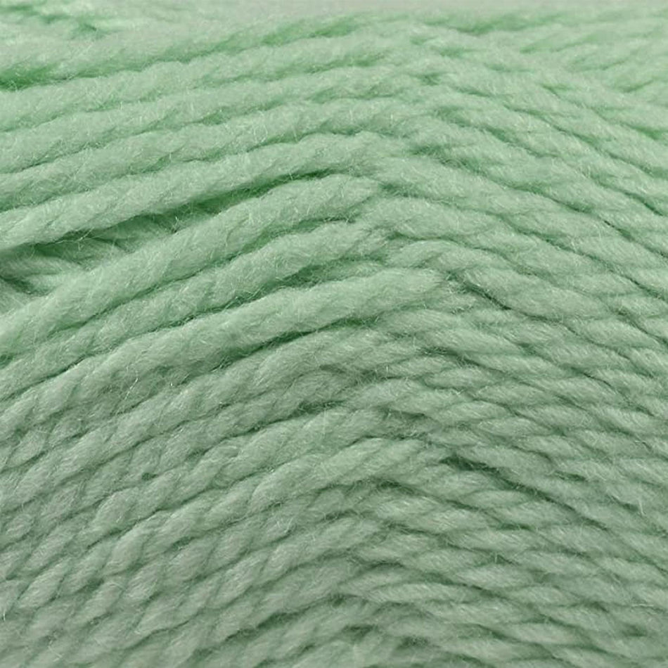 413337 Comfort Chunky Mint Yarn - 106M, 100g