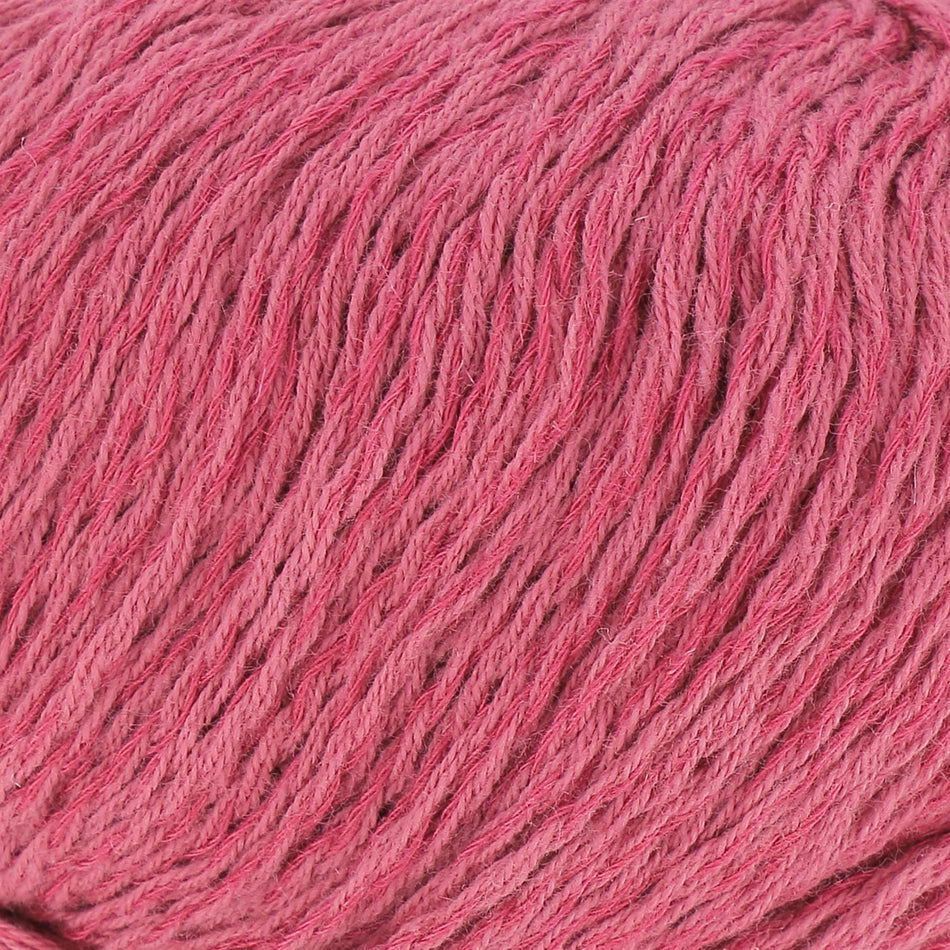 2335241 Linendale DK Raspberry Yarn - 120M, 50g