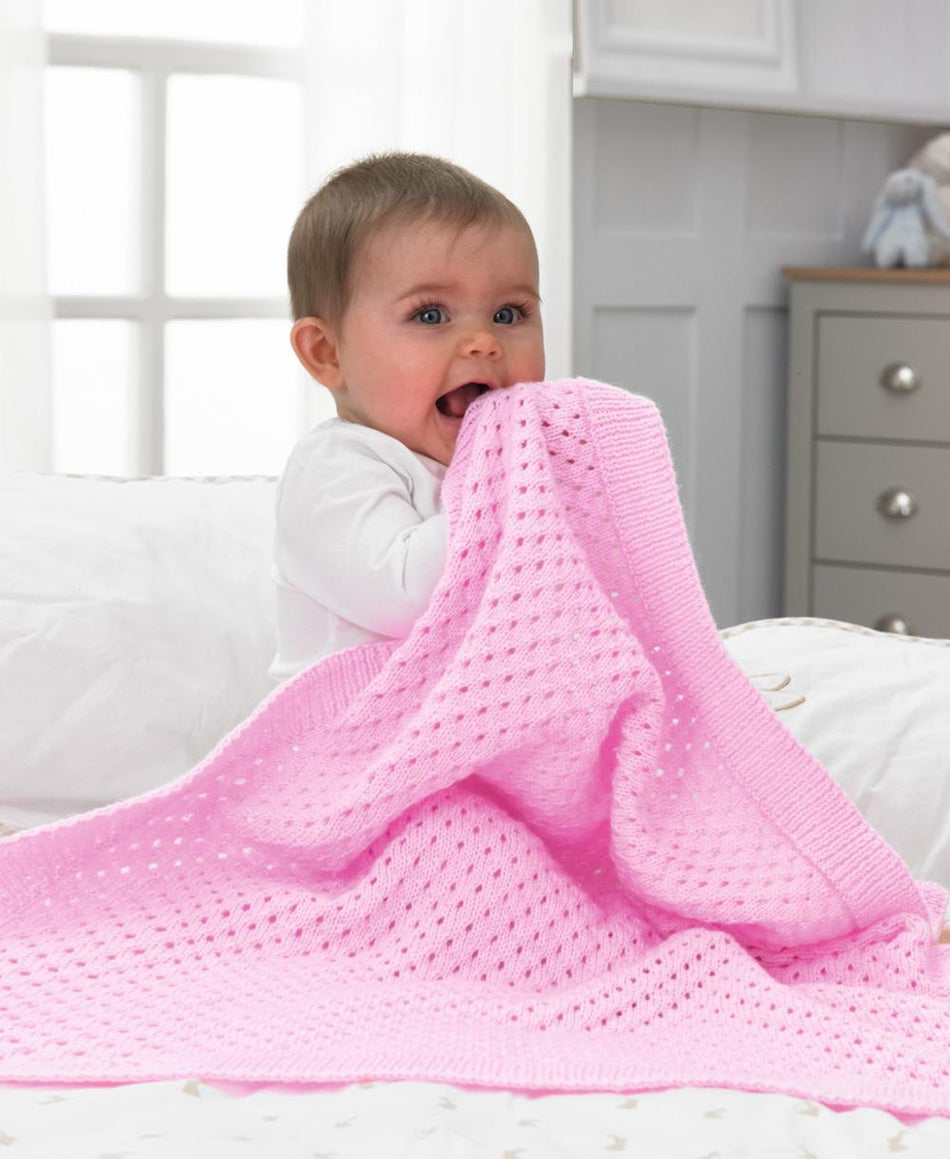 PP029 4 Ply Babies Intermediate Knit Pattern