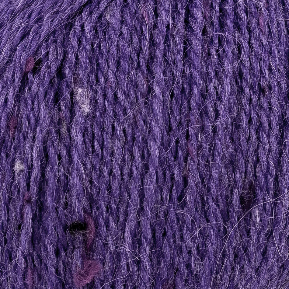 2095103 Homespun DK Victoria Plum Yarn - 175M, 50g