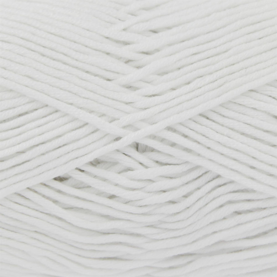 30530 Bamboo Cotton DK White Yarn - 230M, 100g