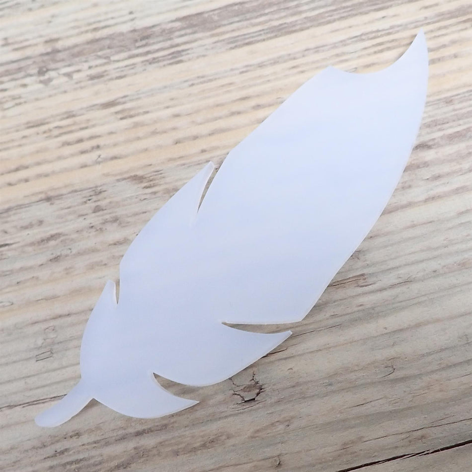 Polar White Cast Acrylic Feather Decorations, 100mm (Style 9) (Pack of 4)