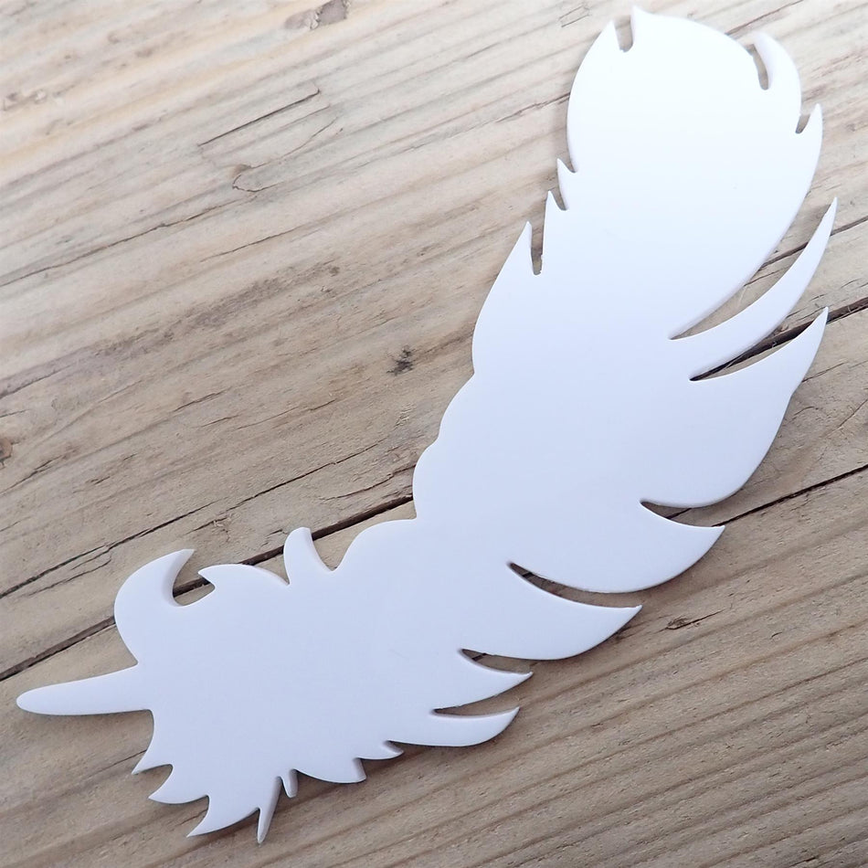 White Acrylic Feather Decorations, 100mm (Style 5) (Pack of 3)