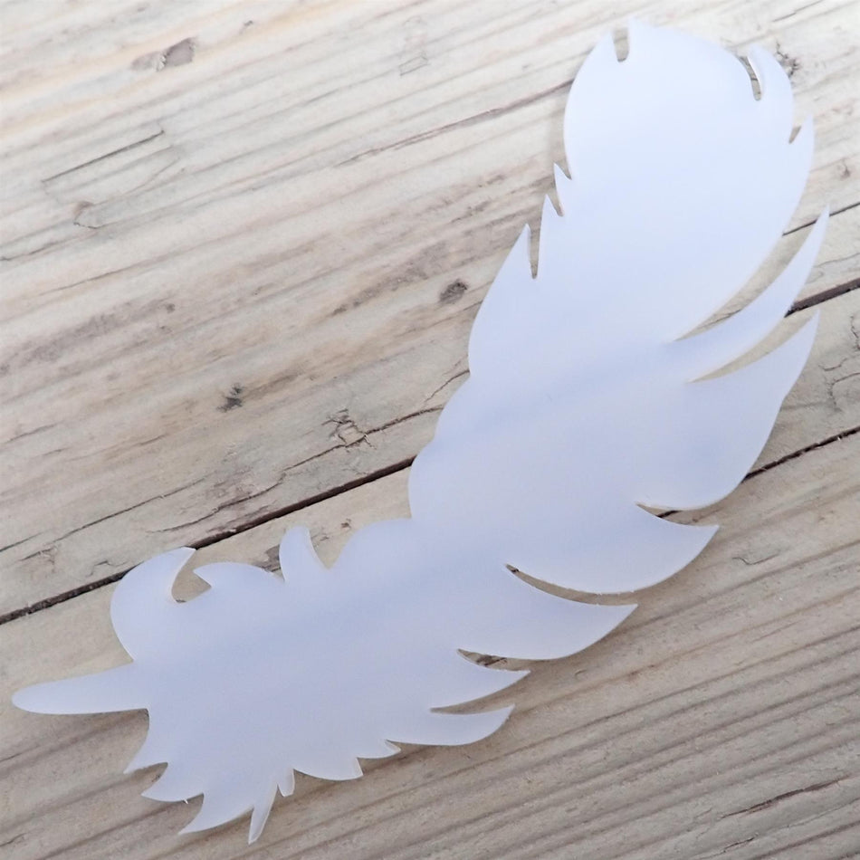 Polar White Cast Acrylic Feather Decorations, 100mm (Style 5) (Pack of 3)