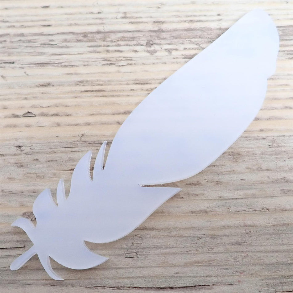 Polar White Cast Acrylic Feather Decorations, 100mm (Style 1) (Pack of 5)